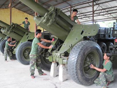 Lữ đoàn Pháo binh 434 học và làm theo Bác bằng hành động